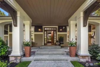 Wrap around front porch to greet friends and family~