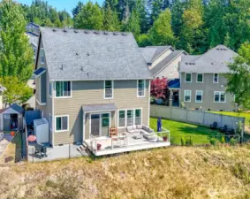 Private and quite backyard with no homes behind