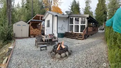 Private back firepit