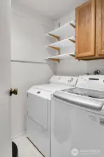 In unit laundry with full size washer & dryer.