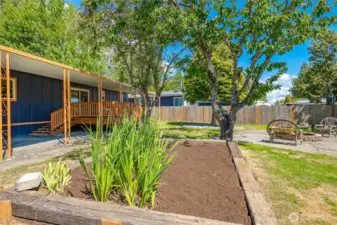 Raised bed garden to grow your flowers or veggies