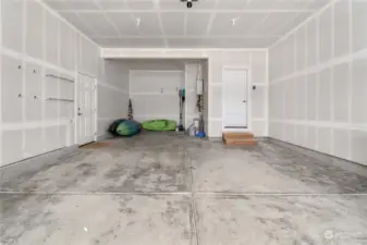 over-sized 2.5 car garage