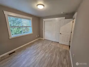 15909 - Bedroom 3 upstairs with large closet.