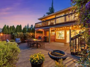 Large patio - perfect for your outdoor dining and entertaining needs.