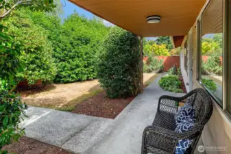 Covered front porch.