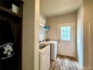 Mud Room / Laundry