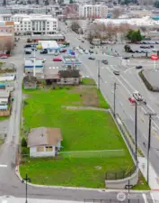 Alley access on Western side