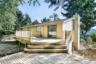 Deck from SW corner of Lot