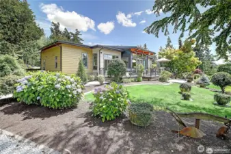 View going up the driveway.