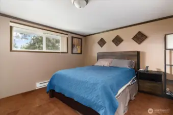 2nd bedroom upstairs has single closet.