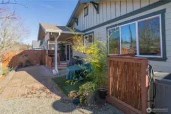 Rear yard fully landscaped with pavers