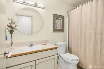 Main floor full bath.