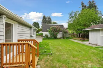 Backyard w/Access from the Primary En Suite Bath.