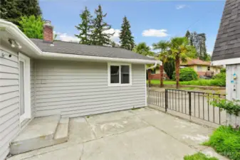 Back Patio w/Gate to Driveway