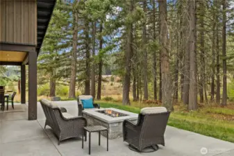 Firepit with Wilderness