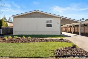 great curb appeal!