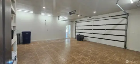 Garage/Shop 864 SqFt