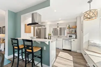 Kitchen bar