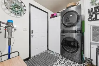 laundry room. Washer and dryer stay.