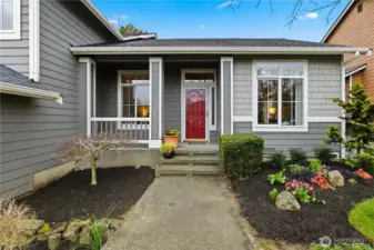 2015 James Hardi-Plank siding.   2029 New 40-year composition roof installed.