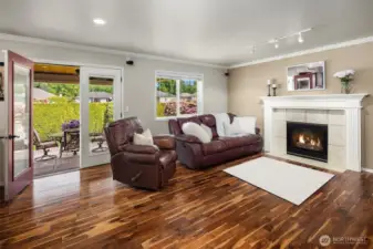 Hardwood Floors Throughout the Main Floor