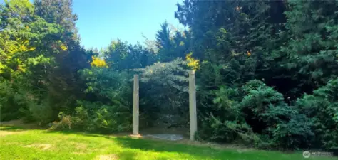 picturesque grounds with statuary, charming walking paths and so many trees