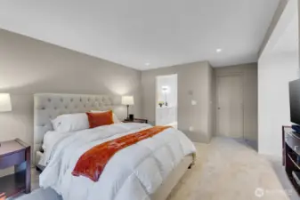 Spacious primary bedroom