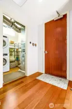 In Unit Washer Dryer.