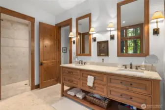 Primary bedroom bathroom