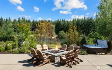 Outdoor patio with oversized gas firepit