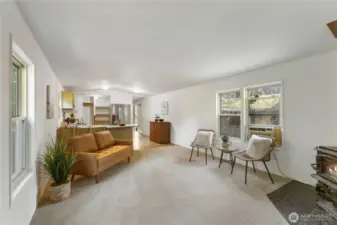 Open & bright floor plan with 2 primary bedrooms.