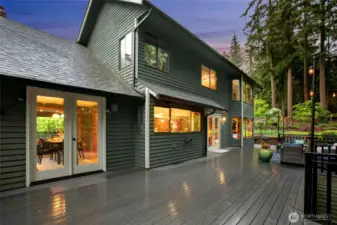 Brand new roof & deck in 2023