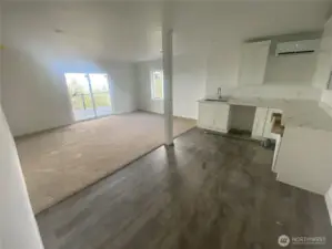 Through the rec room is this studio type suite with a kitchen.