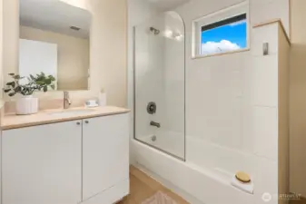 Every bedroom has a dedicated bathroom.