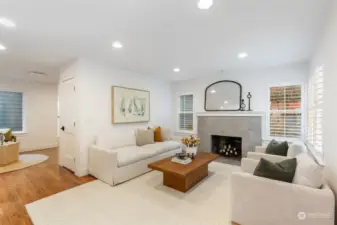 Inviting living room with lots of natural light.