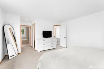 walk-in closet