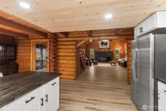 Open floor plan into the great room