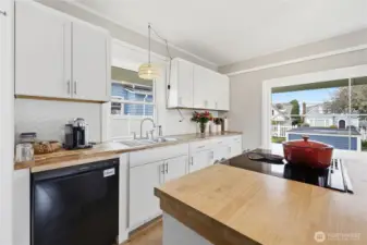 Create delicious meals in the light!