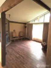 Vaulted Living Rm