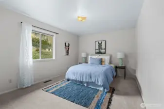 Second oversized bedroom