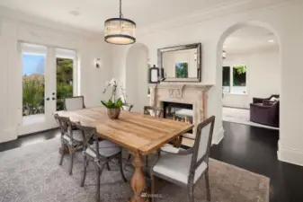 Casual dining room opens to side patio
