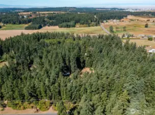 Private 5.66 acres