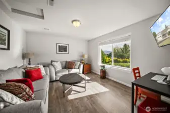 Spacious Office - could be a third bedroom