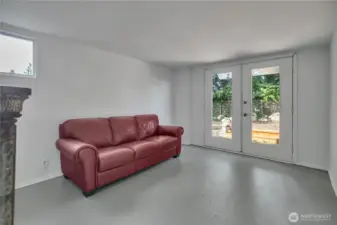 Lower-level living area or ideal setup for a small business.