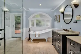 Hot tub access right from the bathroom