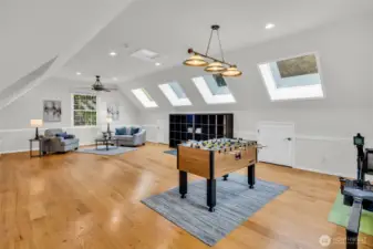 Incredible bonus room upstairs with limitless possibilities!