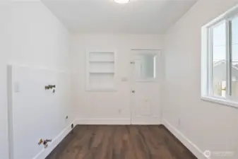 Spacious laundry room