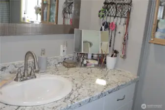 Full bathroom off of primary bedroom.