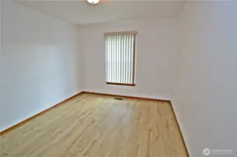 2nd Bedroom