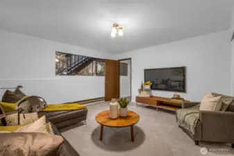 Lower level flex room can be used for 3rd bedroom, dedicated office space, guest room, play room, media room, crafting space.  So many choices.